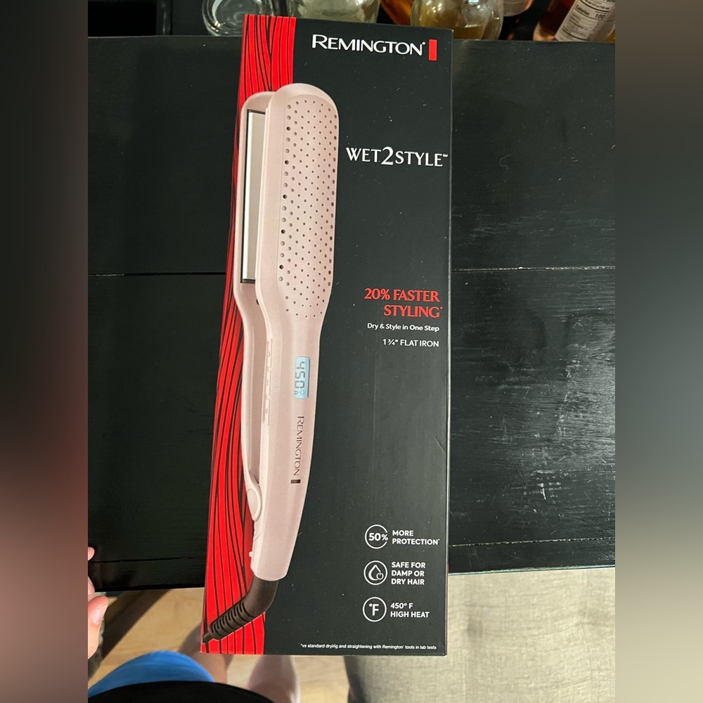 Remington wet 2 style 1-3/4 flat iron